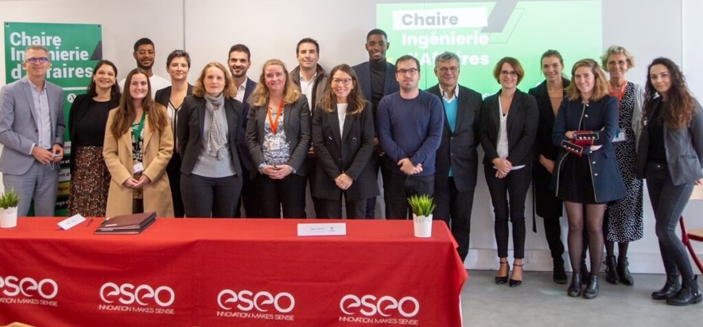 Signature de la Chaire d'Ingénierie d'Affaires ESEO 2022